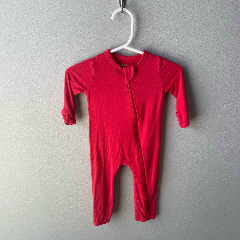Kyte Baby Red Bamboo Convertible Romper with Foldover Mittens